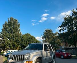 Jeep cherokee kj 2.8 CRD 2004