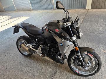 BMW F 900 R