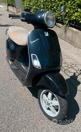 Vespa 50 LX Nera Nero