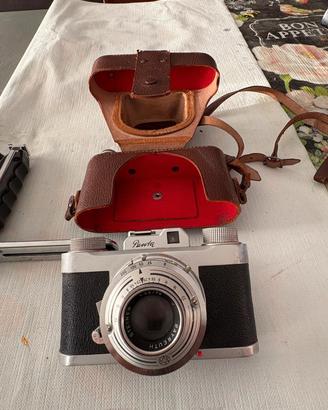 Macchina fotografica vintage Braun Paxette – Schne