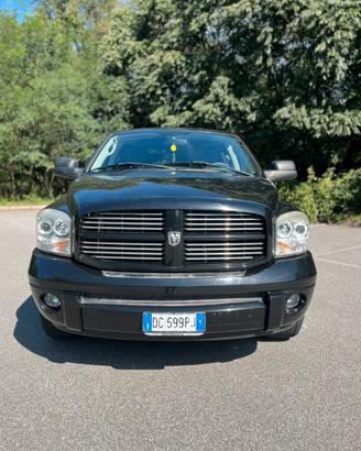Dodge ram 1500 5.7 hemi sport