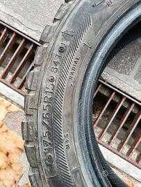 Gomme tacchettate fiat panda 4x4