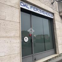 NEGOZIO A NEIVE