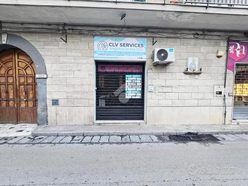 NEGOZIO A POMIGLIANO D'ARCO