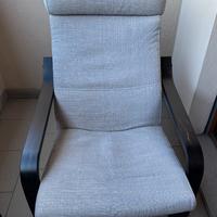 Poltrone in legno con cuscino spesso - 2 disponibi