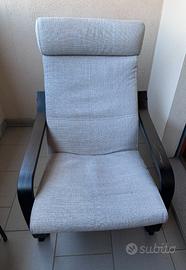 Poltrone in legno con cuscino spesso - 2 disponibi