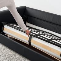 Divano letto in pelle, come nuovo –