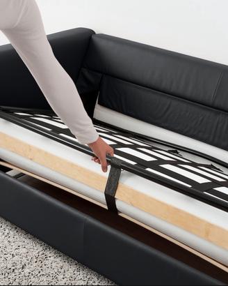 Divano letto in pelle, come nuovo –