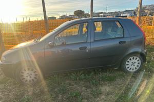 punto a benzina per neopate