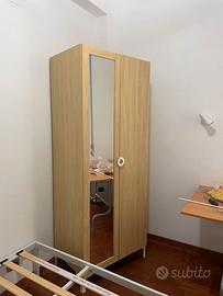 Armadio guardaroba con specchio ikea già smontato