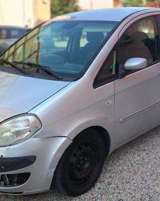 Lancia MUSA 1.3 Multijet 16V 90 CV Platino Plus