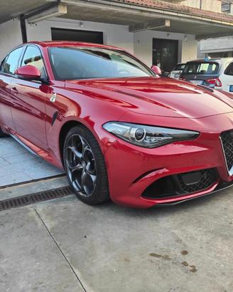 ALFA ROMEO Giulia 2.9 Bi-Turbo Quadrifoglio MAN