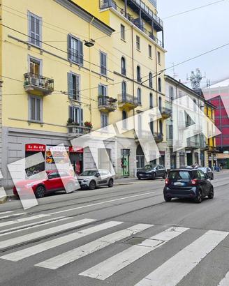 2 LOCALI A MILANO