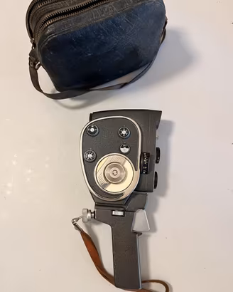 Cinepresa 8mm vintage sovietica Kvarz-2