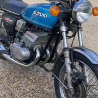 Suzuki GT 380 eccellenti condizioni