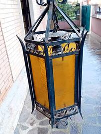 Lampadario a lanterna con forma esagonale in ferro