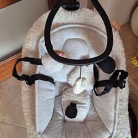 Dondolo automatico per infanzia