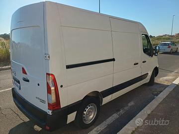 Peugeot Boxer 35 2.2 BlueHDi 140 S&S PM-TN Furgone
