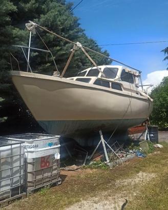Barca a vela modello Tortuga 27