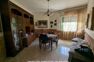 Appartamento, Borgo Nuovo, Palermo.