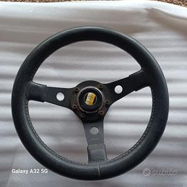 volante sportivo opel 