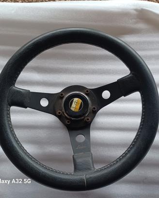 volante sportivo opel 