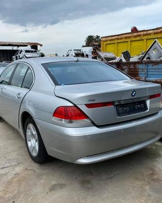 Ricambi bmw 745i