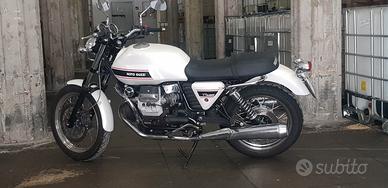 Moto Guzzi V7 - 2008