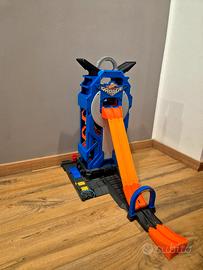 Mega Garage gigante Hotwheels Quasi Nuovo! 
