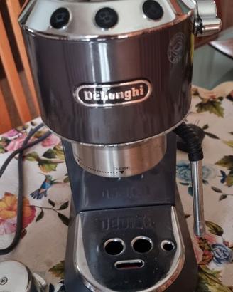 Macchina caffè De' Longhi EC885.GY Dedica Arte