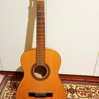 Chitarra classica 