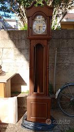 Orologio a pendolo a colonna Tempus fugit