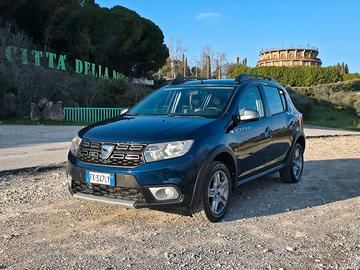 Dacia Sandero Stepway 1.5 dCi 75 CV Laureate