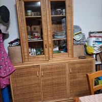 Credenza in legno di bambù