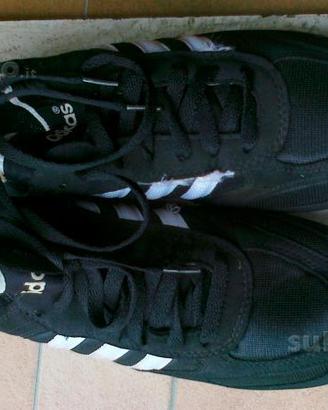 Scarpe chiodate Adidas per Atletica