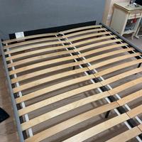 Letto matrimoniale Ikea grigio