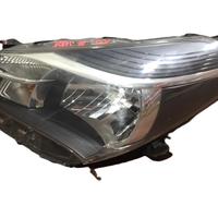 FARO ANTERIORE SINISTRO TOYOTA Yaris Serie 1nd-tv
