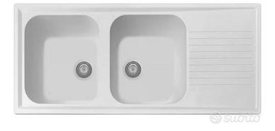 lavello in ceramica bianca