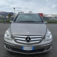 MERCEDES CLASSE B200 AUTOMATICO