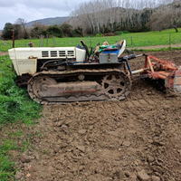 Trattore Lamborghini cingolato