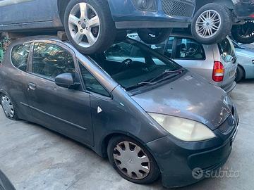 RICAMBI MITSUBISHI COLT 1.1 BENZINA ANNO:2006