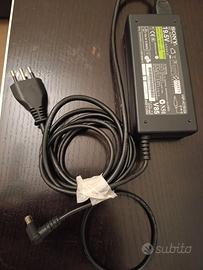 caricatore pc sony 19,5 volt