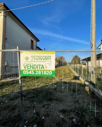 TER. RESIDENZIALE A LUGO
