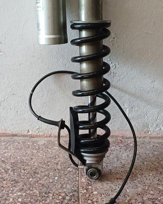 ammortizzatori bmw r1200gs lc 