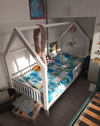 Lettino Montessori a casetta