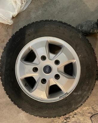Cerchi e gomme per Ford Transit