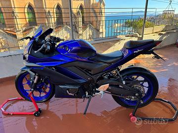 Yamaha YZF R3 - 2023