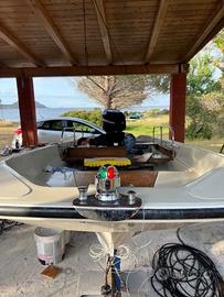 Barca Boston Whaler Sport