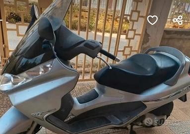 Piaggio x8 125