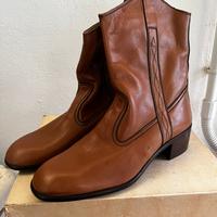 Stivaletti vintage anni 70 di pelle e cuoio .n41